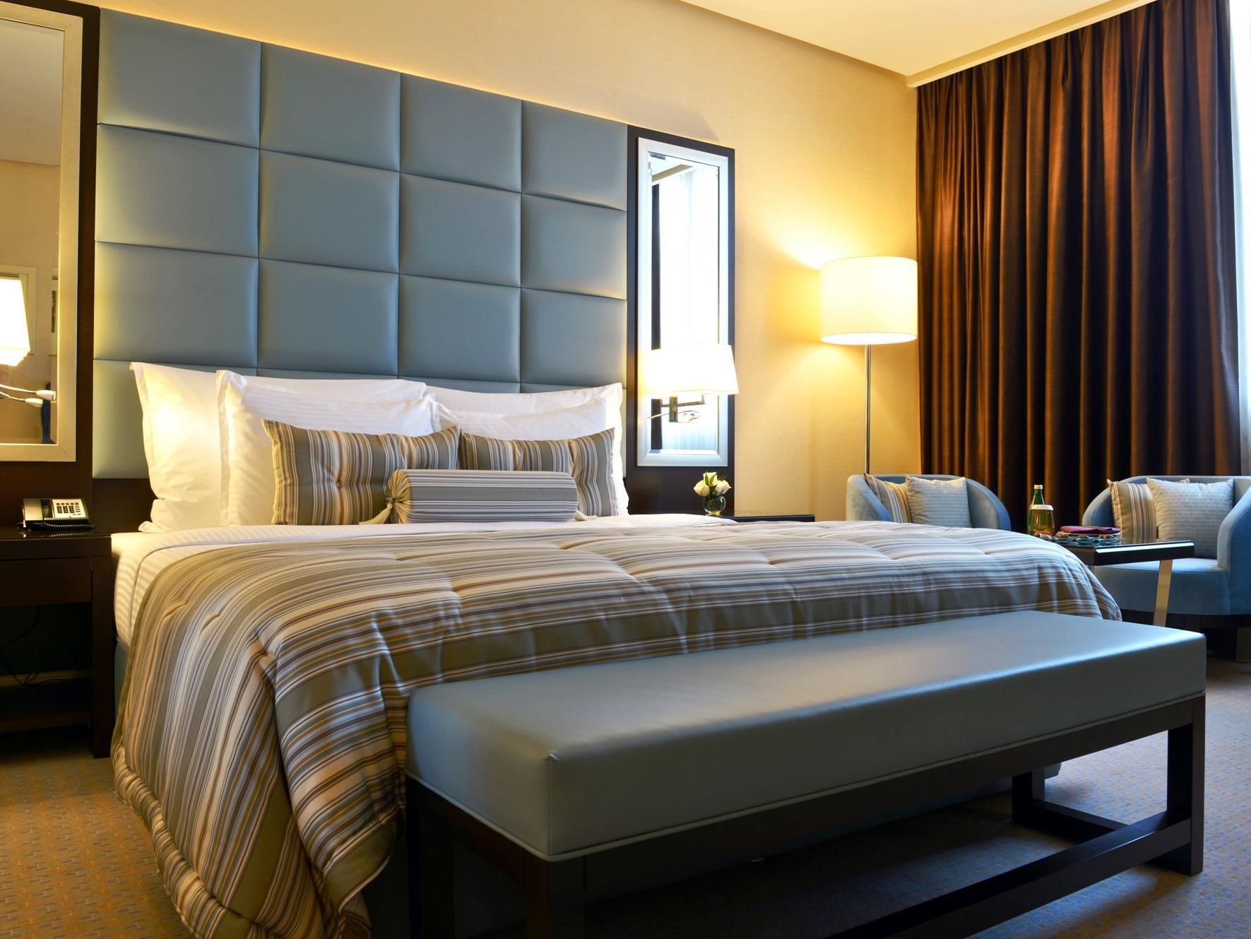 Millennium Hotel & Convention Centre Kuwait Kuwait City Exterior photo A bedroom at the hotel